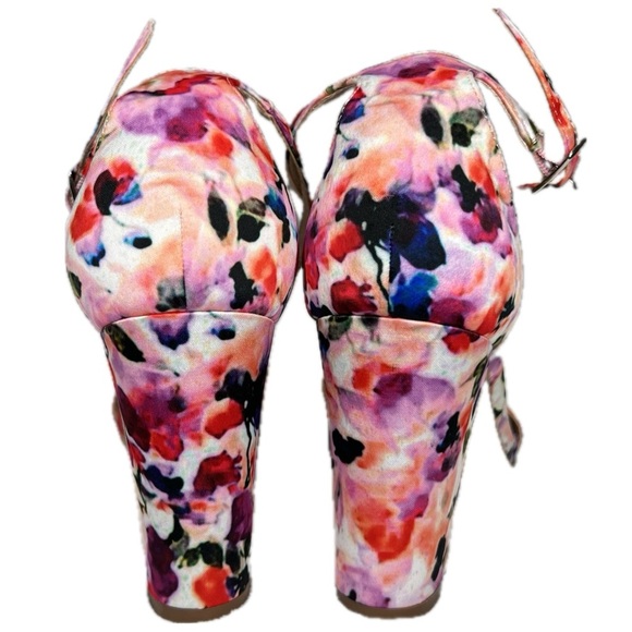 Madden Girl Heeled Sandals BEELLA Ankle Strap Block Heel Floral Multicolor 6.5 - Picture 4 of 15